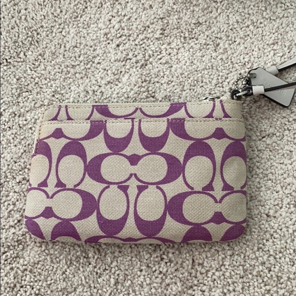 Coach wristlet - Picture 2 of 2